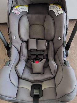 Nuna Pipa RX Car Seat and Base x2