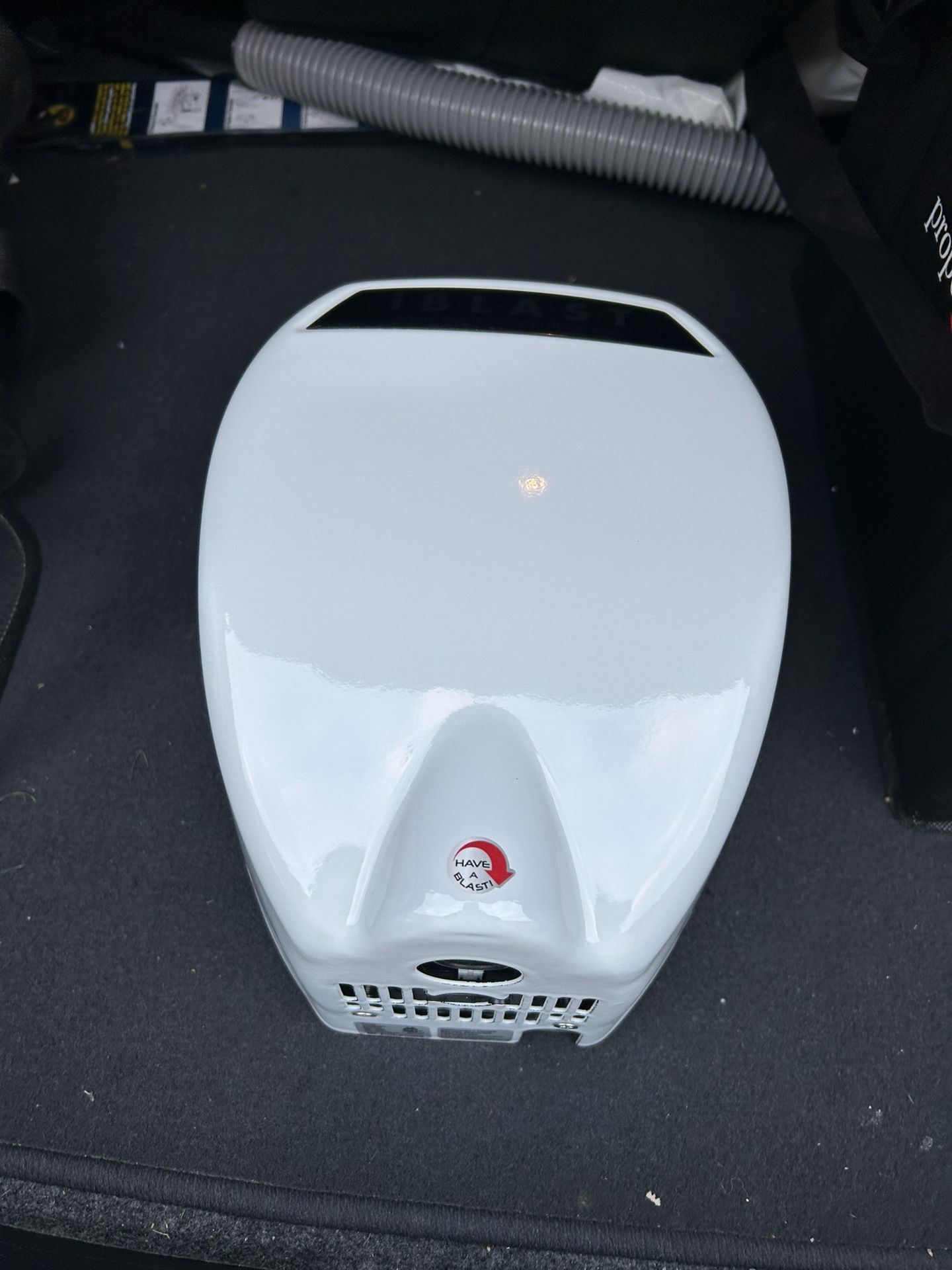 IBLAST Hand Dryer
