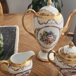 Te Or Coffee Set, 