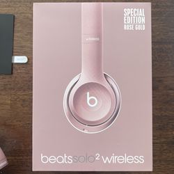 Beats 2 Wireless in Rose Gold Box for Sale in San Marcos, CA - OfferUp