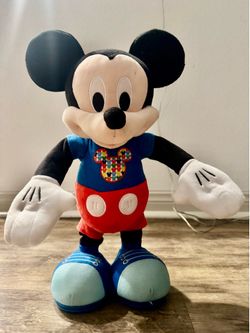 MICKEY Disney Junior Hot Dog Dance Break Mouse, Interactive Plush Toy, Lights, Songs, Games