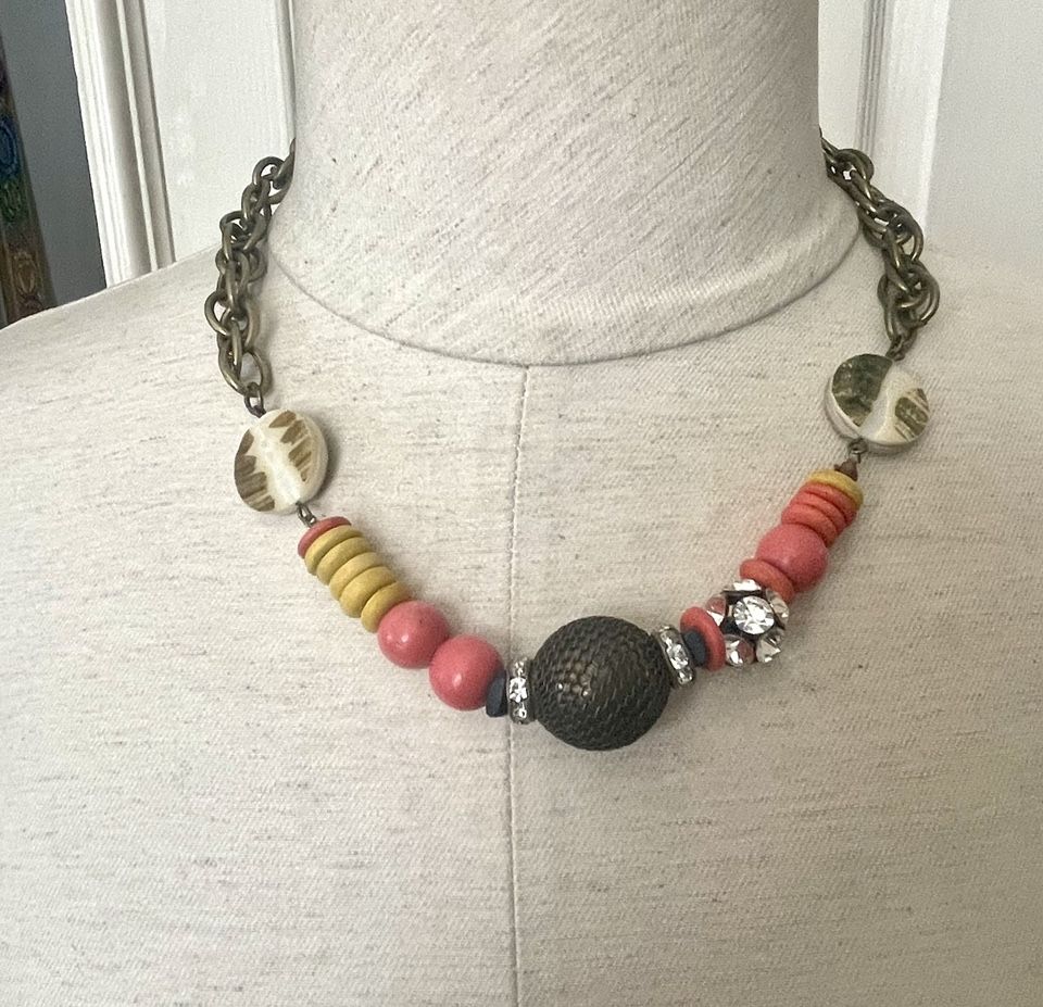 Harajuku Lovers Shell Pendant Necklace