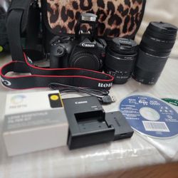 Canon EOS Rebel T5 DSLR Camera W/Camera Bag  & Lens