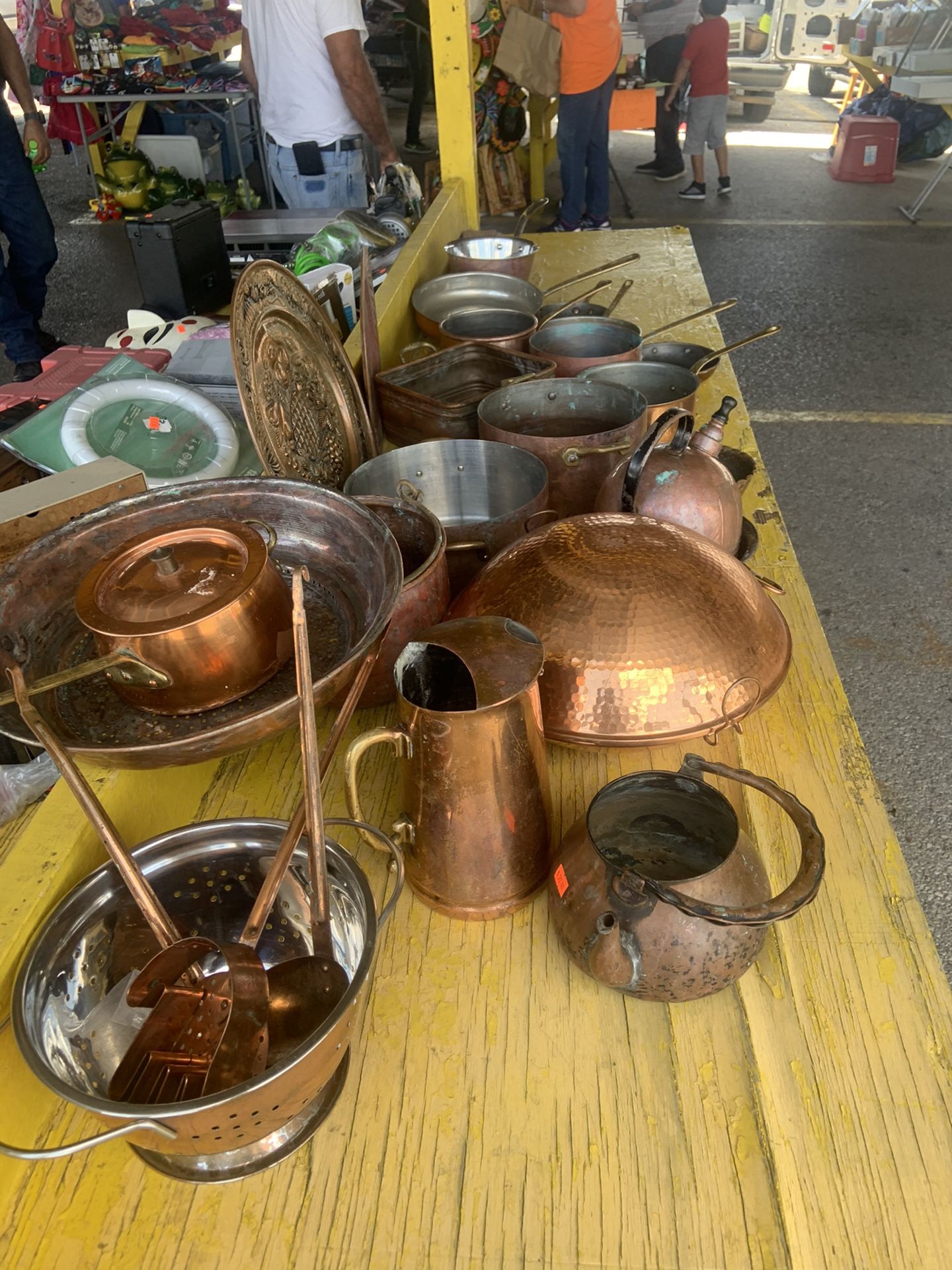 COPPER POTS AND PANS OLD AND NEW