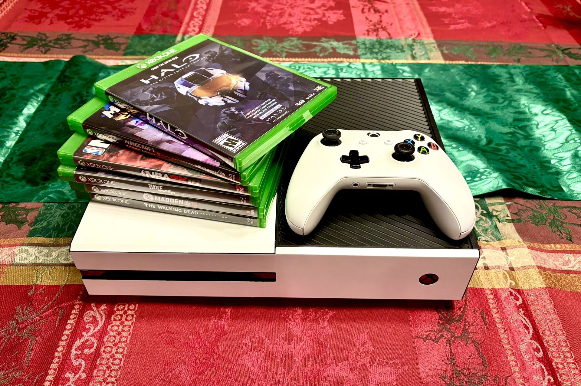 Xbox One & Accessories Bundle