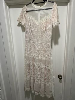 Tadashi Shoji White & Cream Dress
