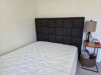 Queen size head board