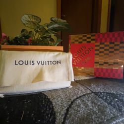 Louis Vuitton Crossbody bag w/ wallet 