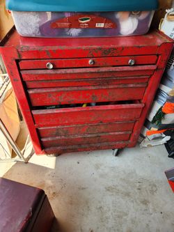 Vintage Aero industries rolling toolbox with tools