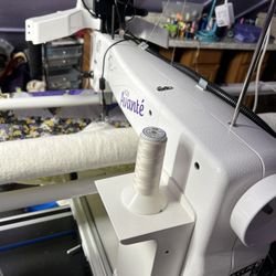 Avante Longarm Machine 
