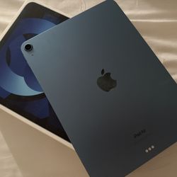 10.9-inch iPad Air Wi-Fi 64GB