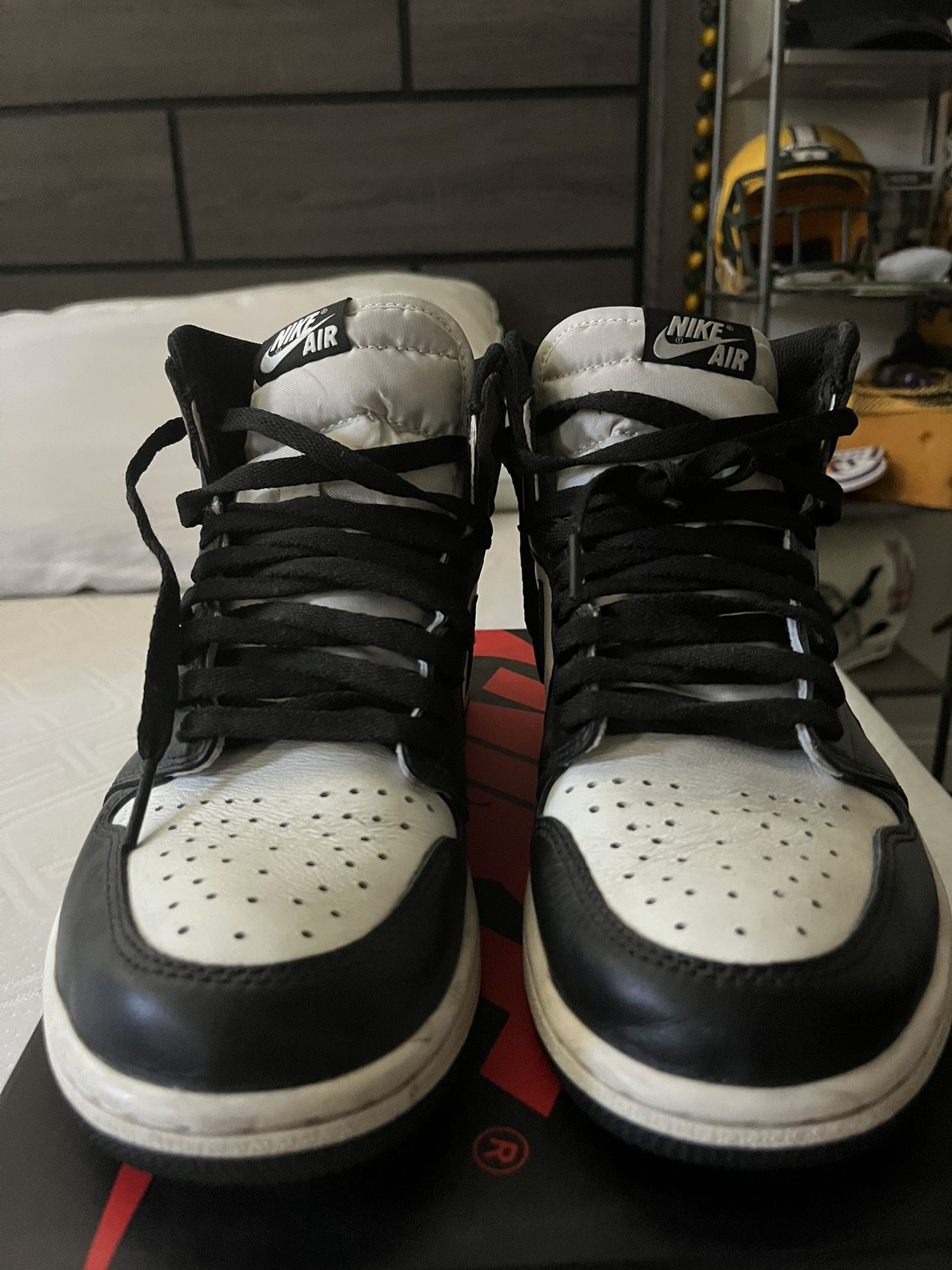 Jordan One Retro High Og Mocha Black