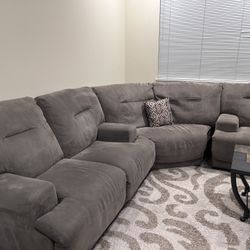Recliner Sectional Couches With Antique Table 