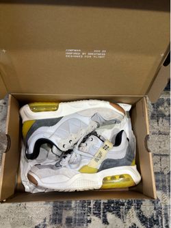 Jordan MA2 Jumpman Size 8