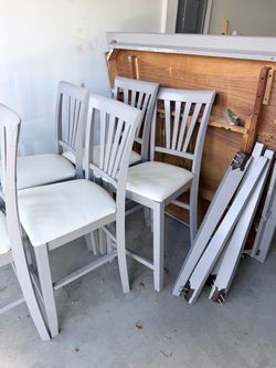 Large Dinning table