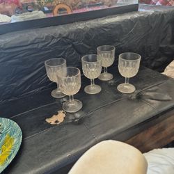 Early American Pattern Glass (EAPG) 