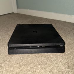 PS4 and CONTROLLERS 