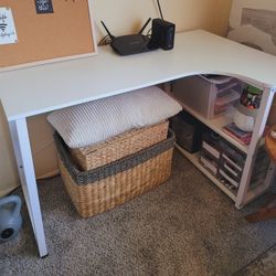 White Desk