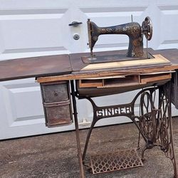1910 Singer Sewing Table Antique And Working 