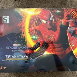 Hot Toys MMS662 Spider-Man No Way Home Friendly Neighborhood Spider-Man Deluxe BRAND NEW