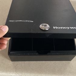 Money Locked Savings