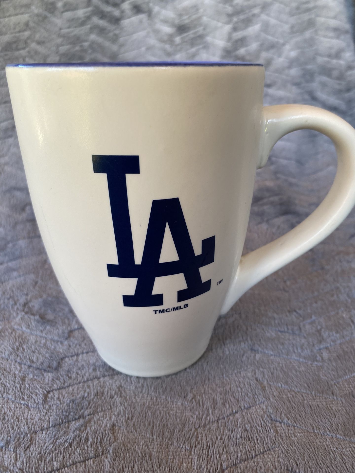Dodger Mug