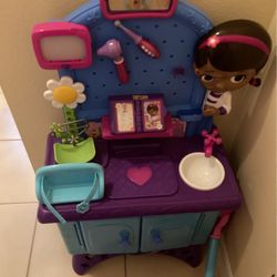 New Talking Doc Mcstuffing Doctor Table Perfect