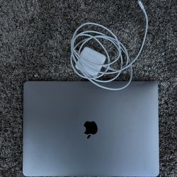 MacBook Air (Retina 13 inch, 2020) 