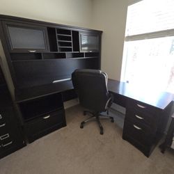Computer Desk With Hutch And Chair - L Shaped