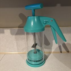 Pampered Chef Batter Mixer & Dispenser 