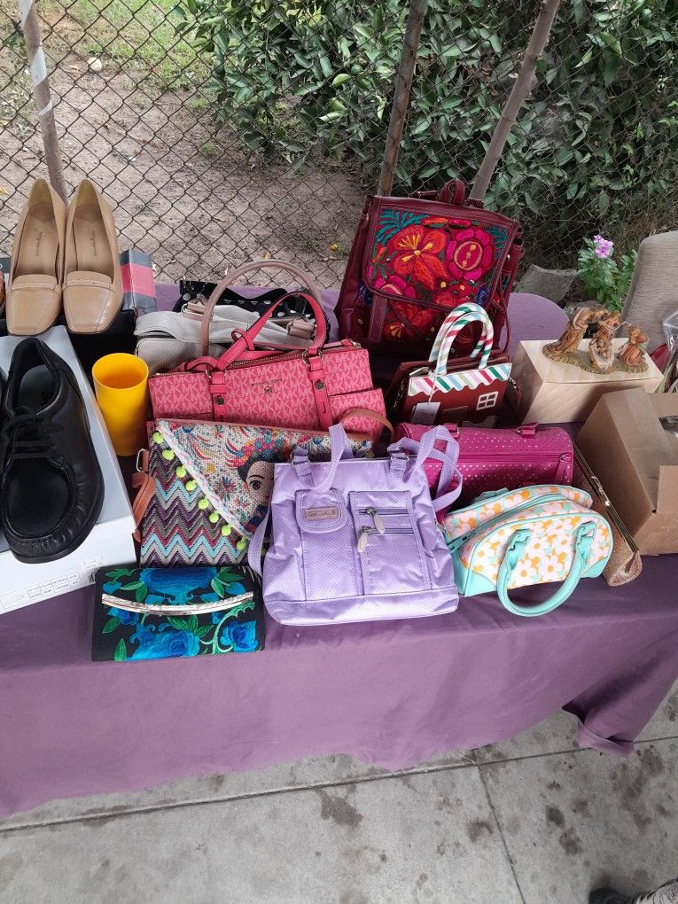 Variedad De Carteras