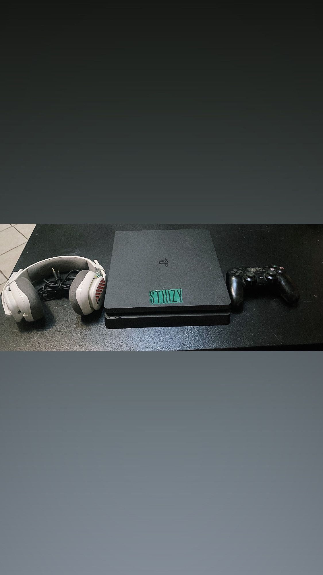 PS4 Slim