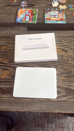 Apple Magic Trackpad 2  with Box