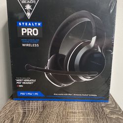Turtle Beach - Stealth Pro Multiplatform Wireless Noise-Cancelling Gaming Headset for Xbox, PS5, PS4, Switch, and PC - Dual Batteries - Black