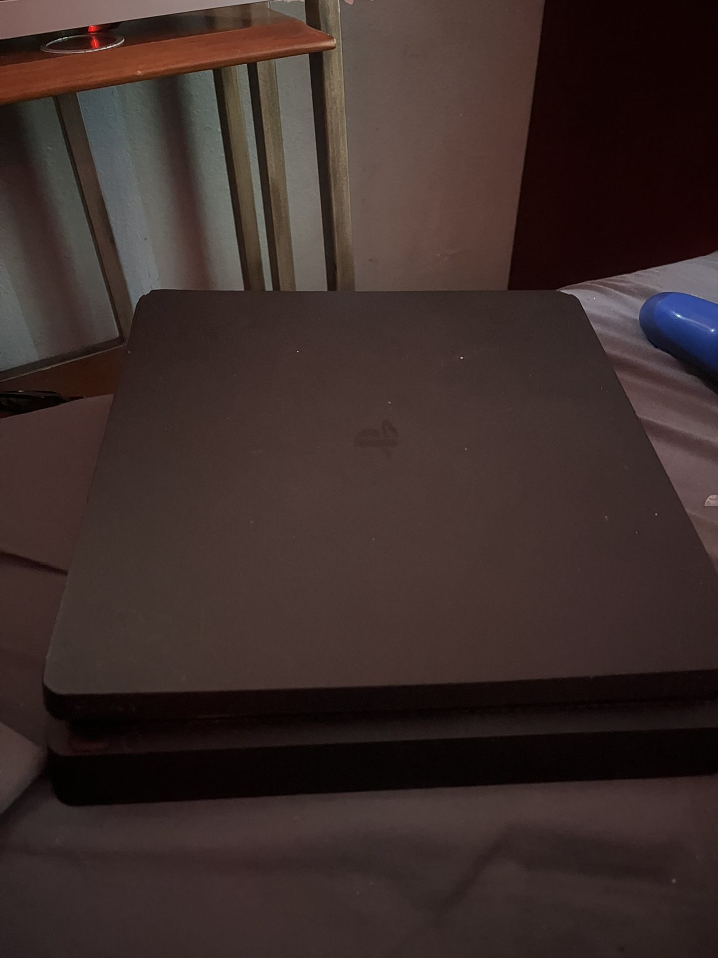 PS4 slim