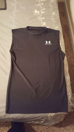 Under Armour heat gear tight sleeveless shirt XL