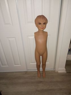 Maniquíes girl boy 44" inches tall length girl boy