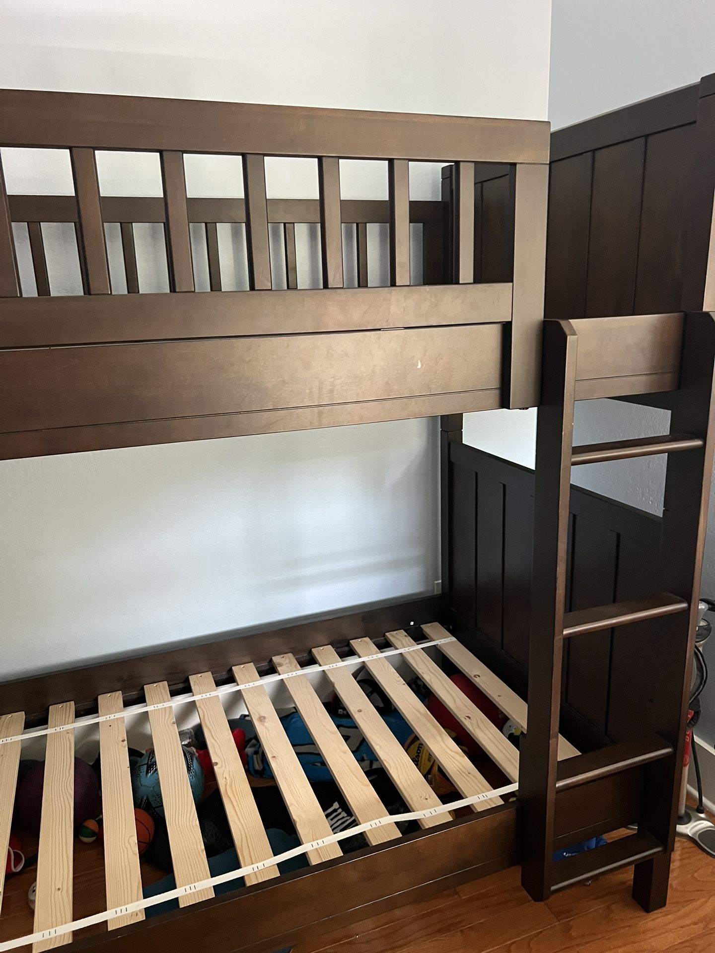 Pottery Barn Bunk Bed - Both Beds Are Twin Size