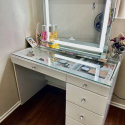 Vanity 