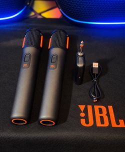 JBL 2 Microphones (Wireless) + Receiver / Adapter & Charger - Party box Original - Dual Channel Receiver