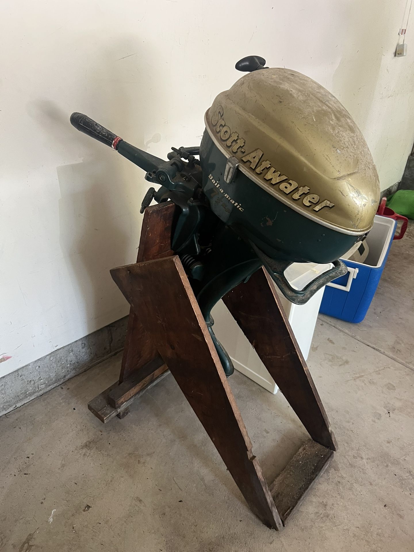 Boat engine