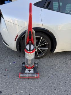 Bissell CleanView Upright Vacuum Cleaner