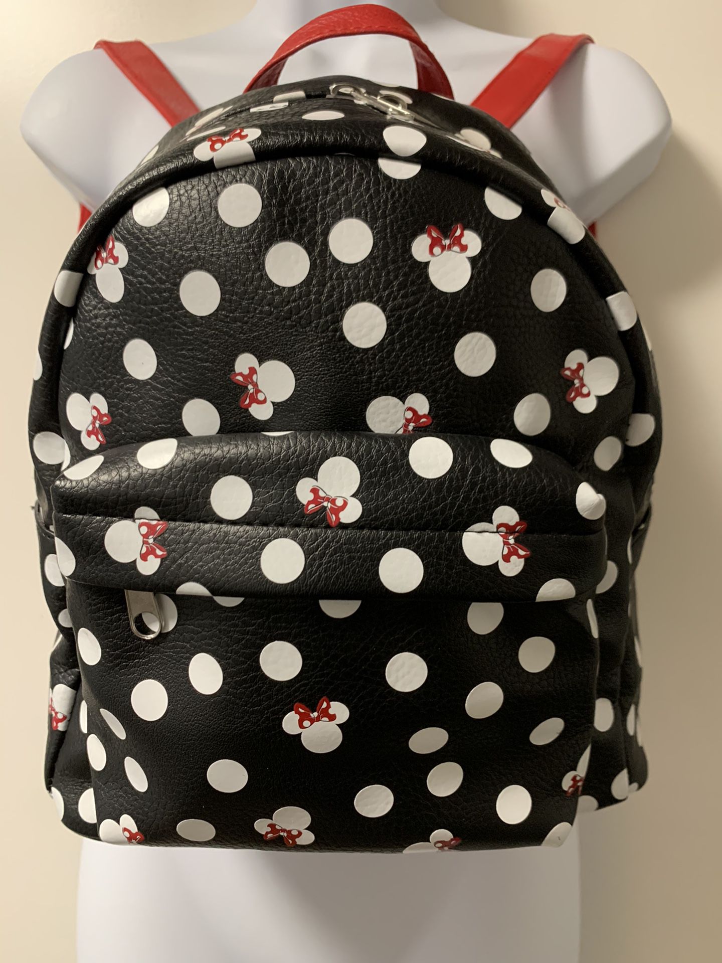 Disney Minnie Mouse Backpack- so cute and like New!