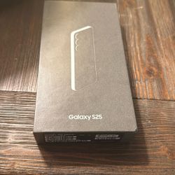 Brand New Sealed Samsung Galaxy S25 128GB Icy Blue – Clean IMEI 