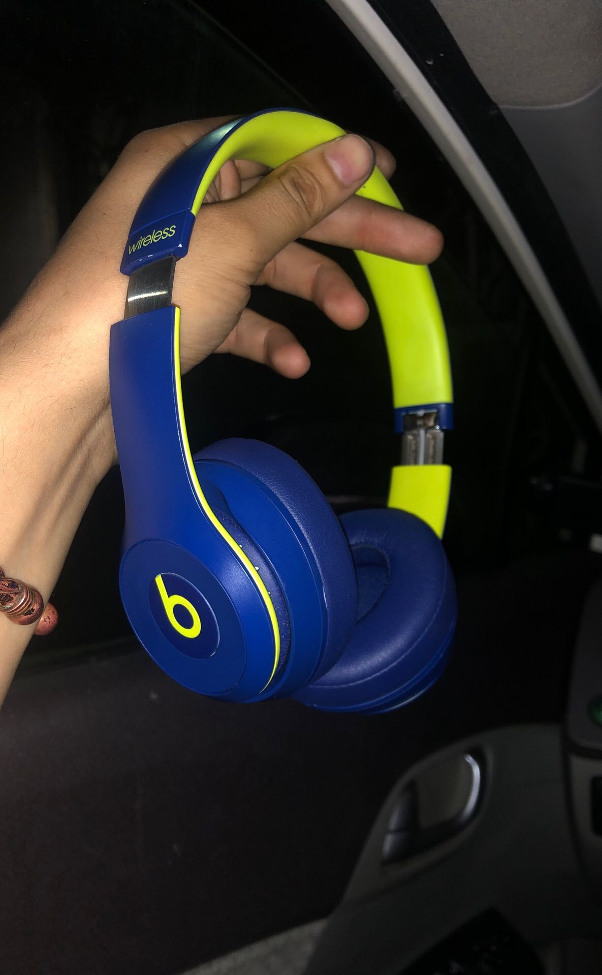 Beats solo 3 wireless