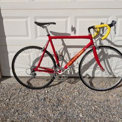 Cannondale Road Bike