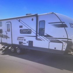 2023 COLEMAN LIGHT 2455BH