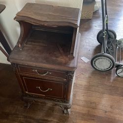Lovely Victorian (ish) Era Bedside / Side Table And Cabinet 