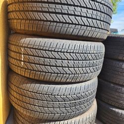 275/50r22 Bridgestone Tires Con 80% De Vida Las 4