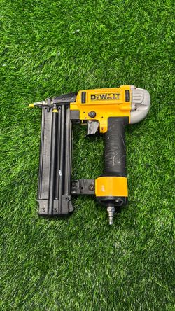 Dewalt 18-Gauge Pneumatic